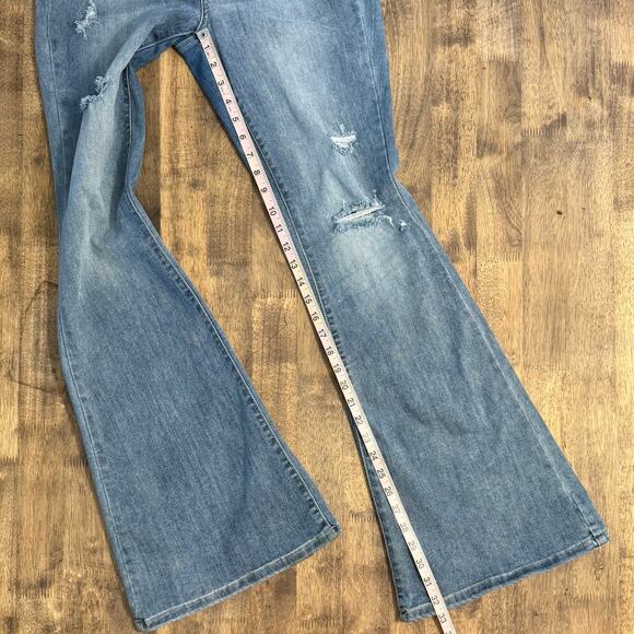 Judy Blue Los Angeles Flare Denim Jeans Distressed High Rise Size 9/29 - Picture 6 of 11